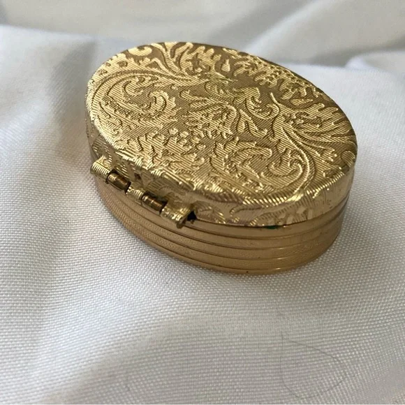 Vintage Avon Brocade Perfume Glacé Gold Tone Case Pill Box Trinkets - Picture 2 of 10